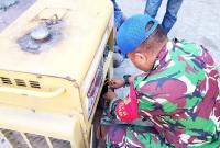 Semangat gotong royong yang membakar pelaksanaan TNI Manunggal Membangun Desa (TMMD) ke- 129 di Bojonegoro kembali menunjukkan tajinya di Desa Kesongo, Kecamatan Kedungadem, Jum’at (24/7/2026).